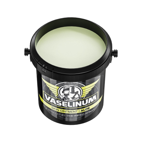 Inked Army - Vaselinum Aloe med Aloe Vera-ekstrakt 1000ml